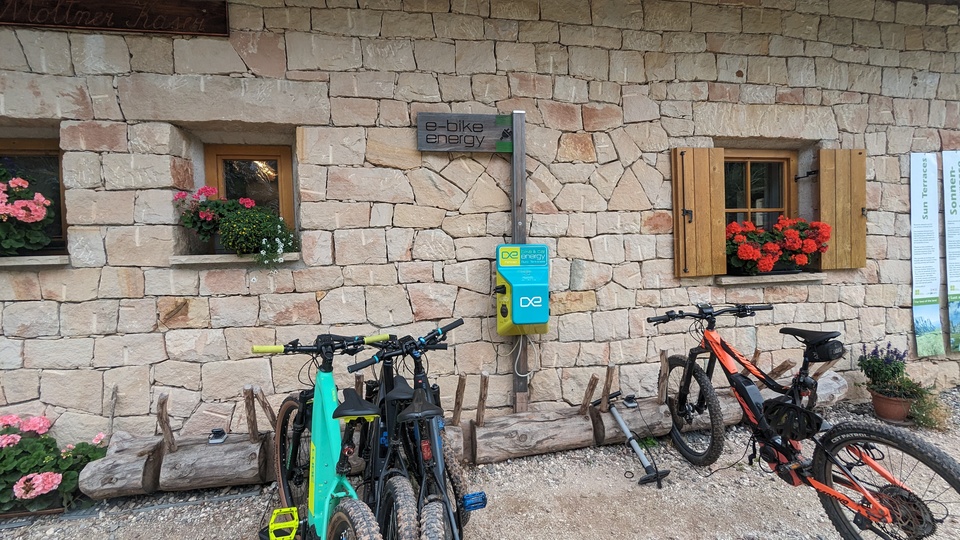 E-Bike Ladestation - Möltner Kaser [Alm]