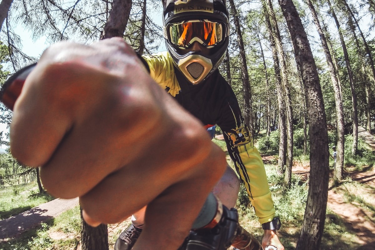 Techniktraining im Bike Park